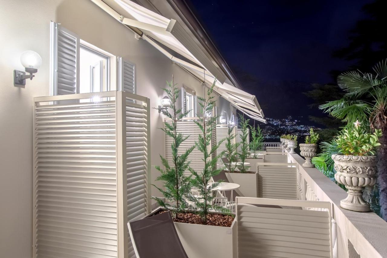 Boutique Hotel Villa Giulia Valmadrera Eksteriør billede