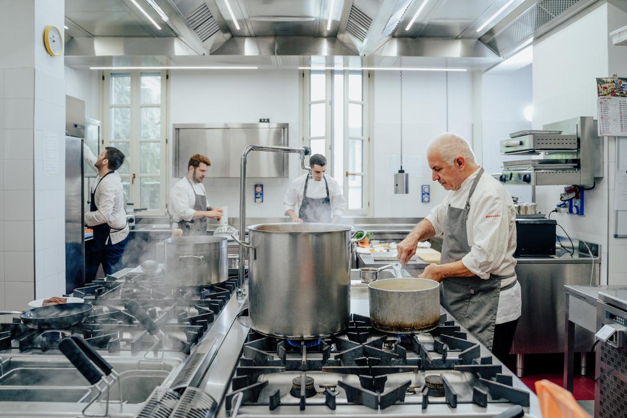 Boutique Hotel Villa Giulia Valmadrera Eksteriør billede