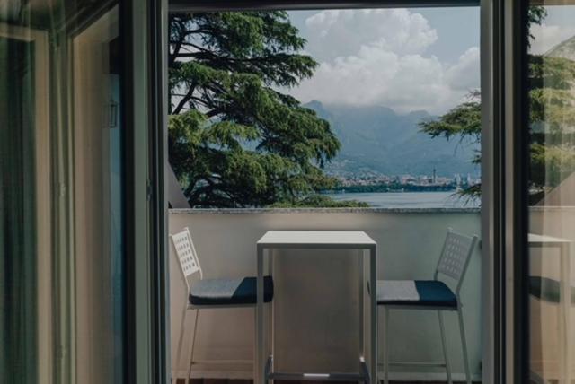 Boutique Hotel Villa Giulia Valmadrera Eksteriør billede