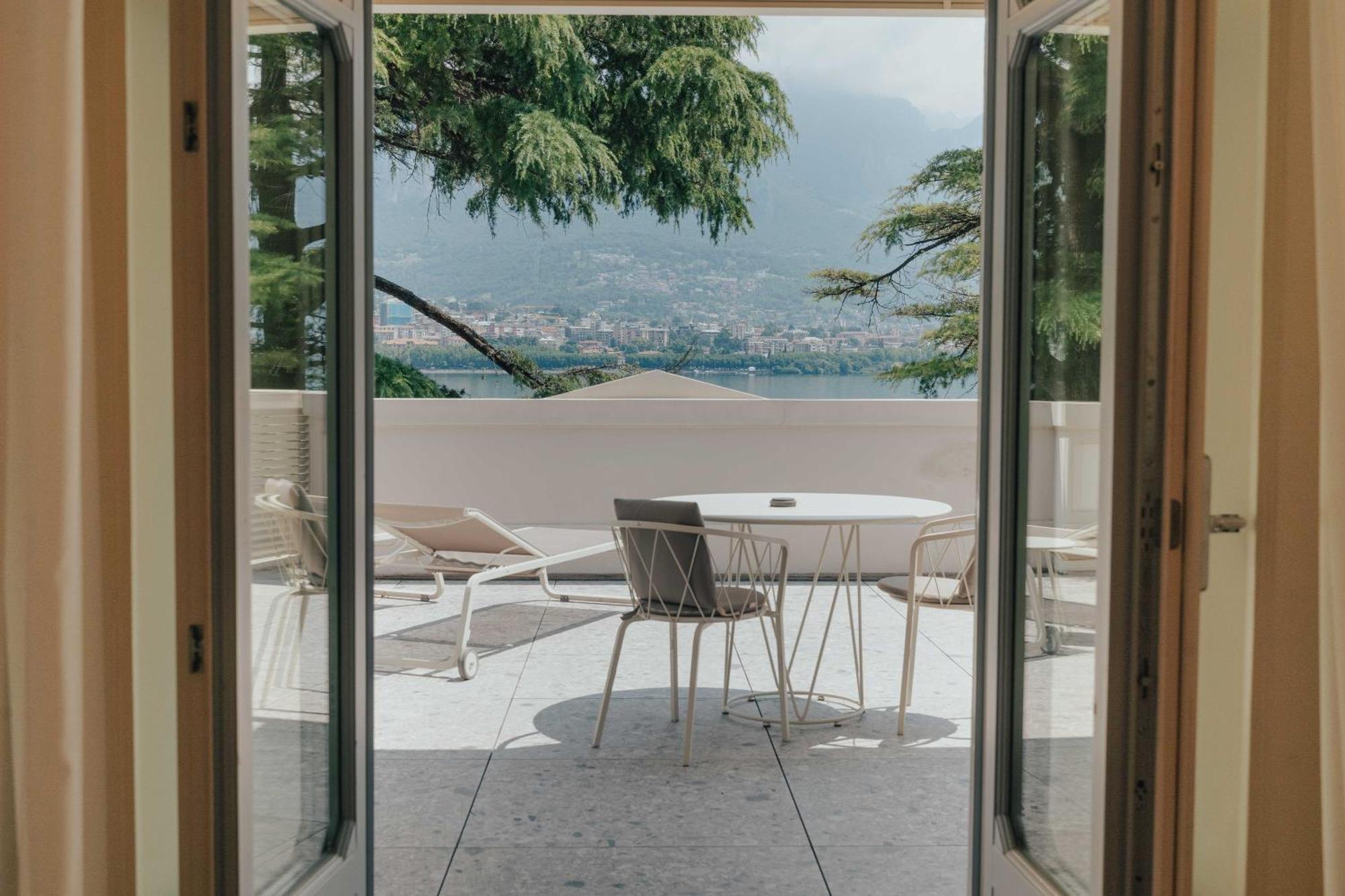 Boutique Hotel Villa Giulia Valmadrera Eksteriør billede