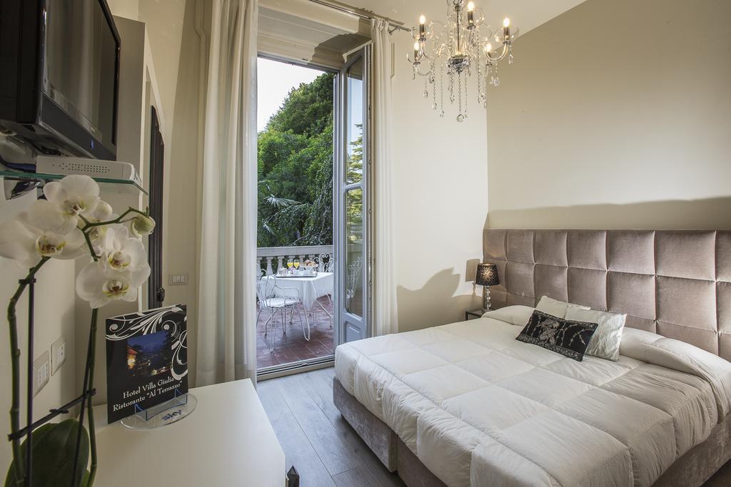 Boutique Hotel Villa Giulia Valmadrera Eksteriør billede