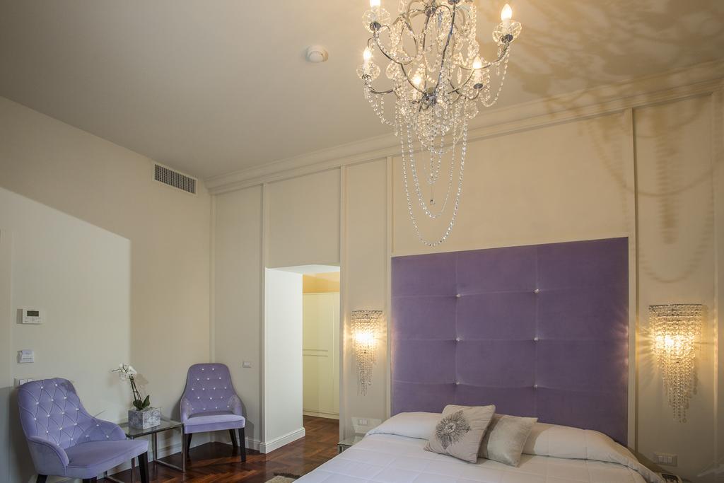 Boutique Hotel Villa Giulia Valmadrera Eksteriør billede